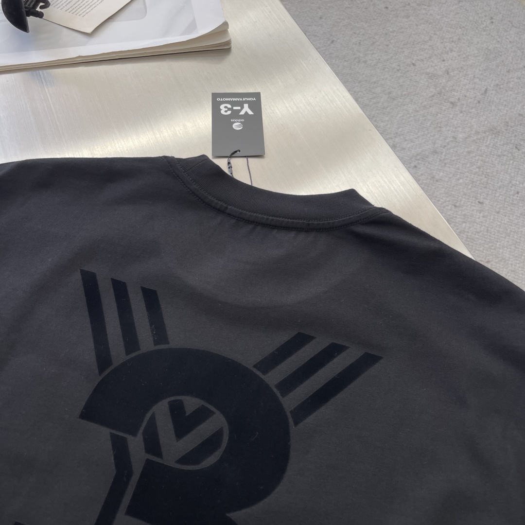 -Y-3     2025秋冬新款厚长袖T恤320克纯棉字母logo 植绒码数：S  M  L  XL