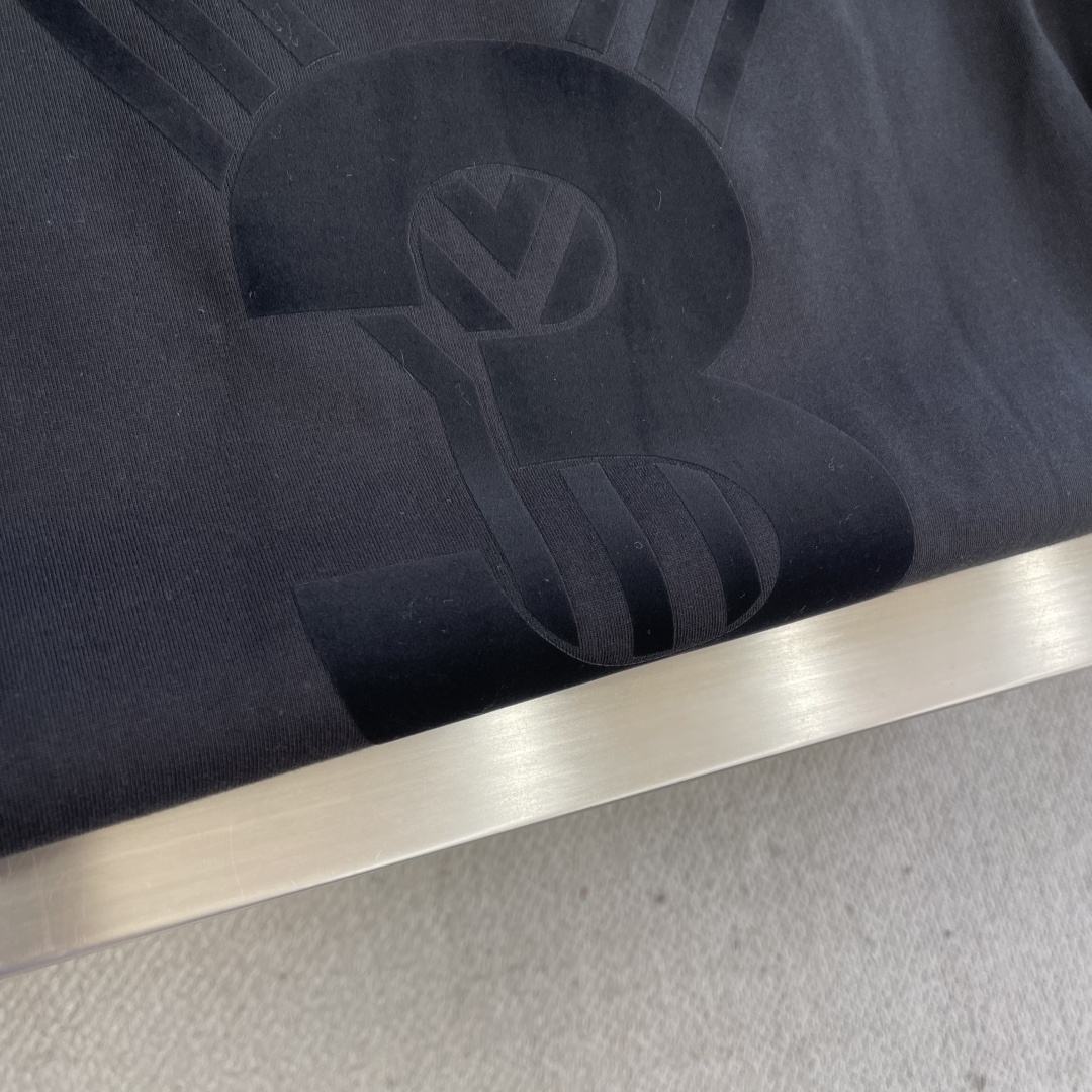 -Y-3     2025秋冬新款厚长袖T恤320克纯棉字母logo 植绒码数：S  M  L  XL