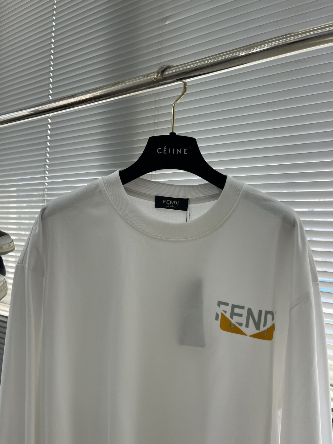 -FEND 2025秋冬新款厚长袖T恤320克纯棉字母logo 植绒码数：S M L XL