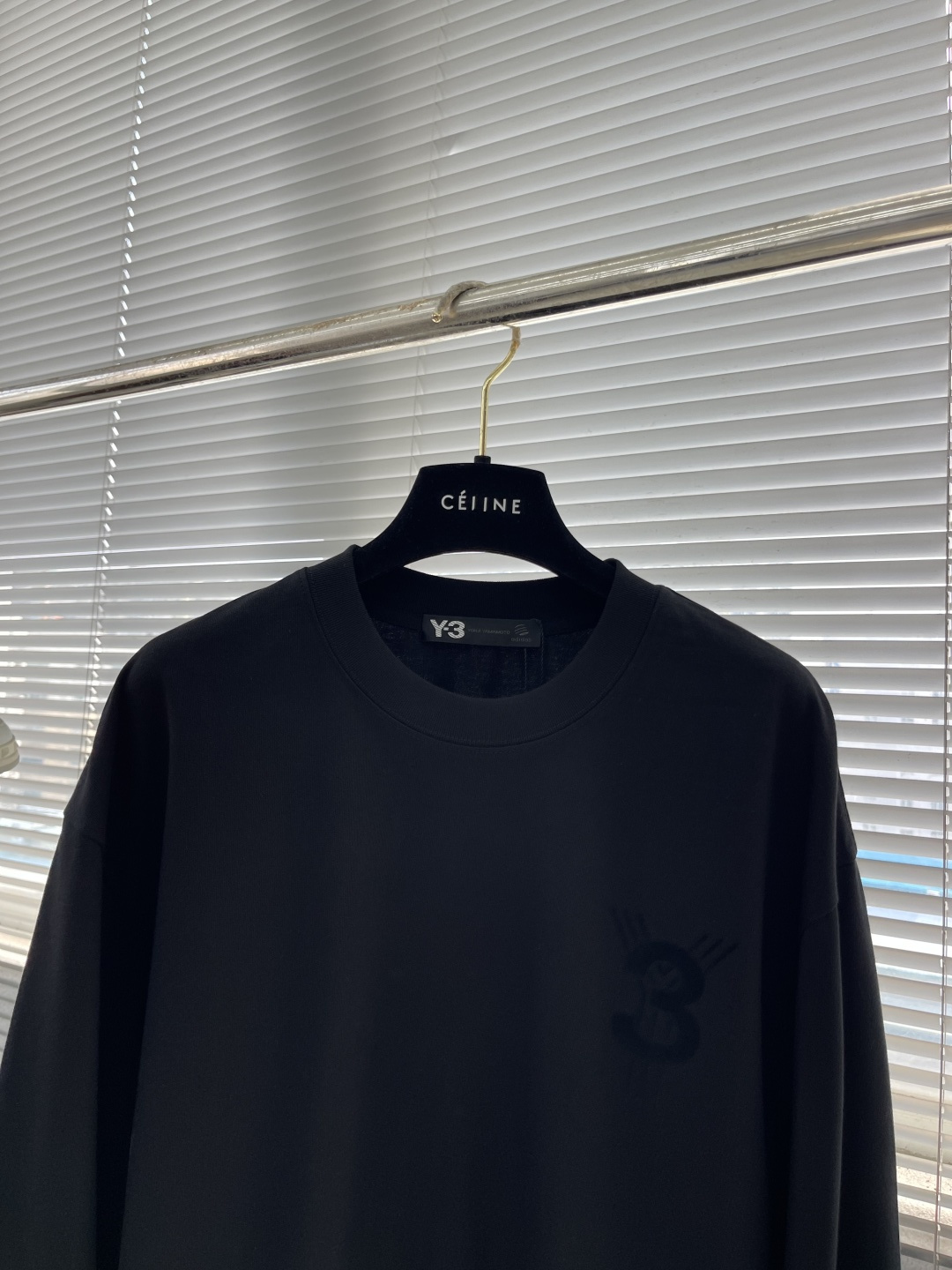 -Y-3     2025秋冬新款厚长袖T恤320克纯棉字母logo 植绒码数：S  M  L  XL