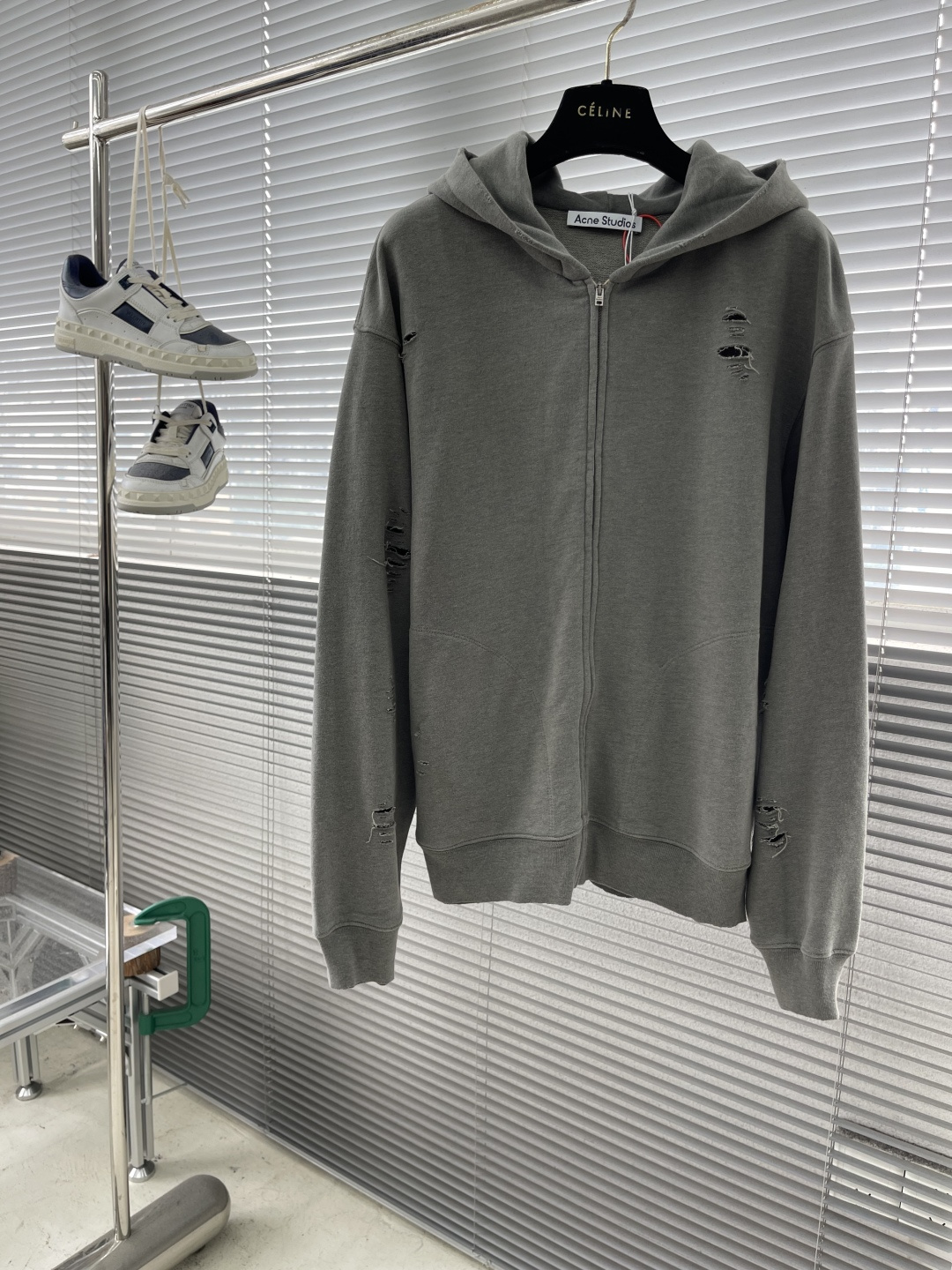 -Acne Studios 破洞做旧徽标拉链外套定制定染1:1灰绿臻柔棉彩棉卫衣料 【面布与毛圈底呈同色