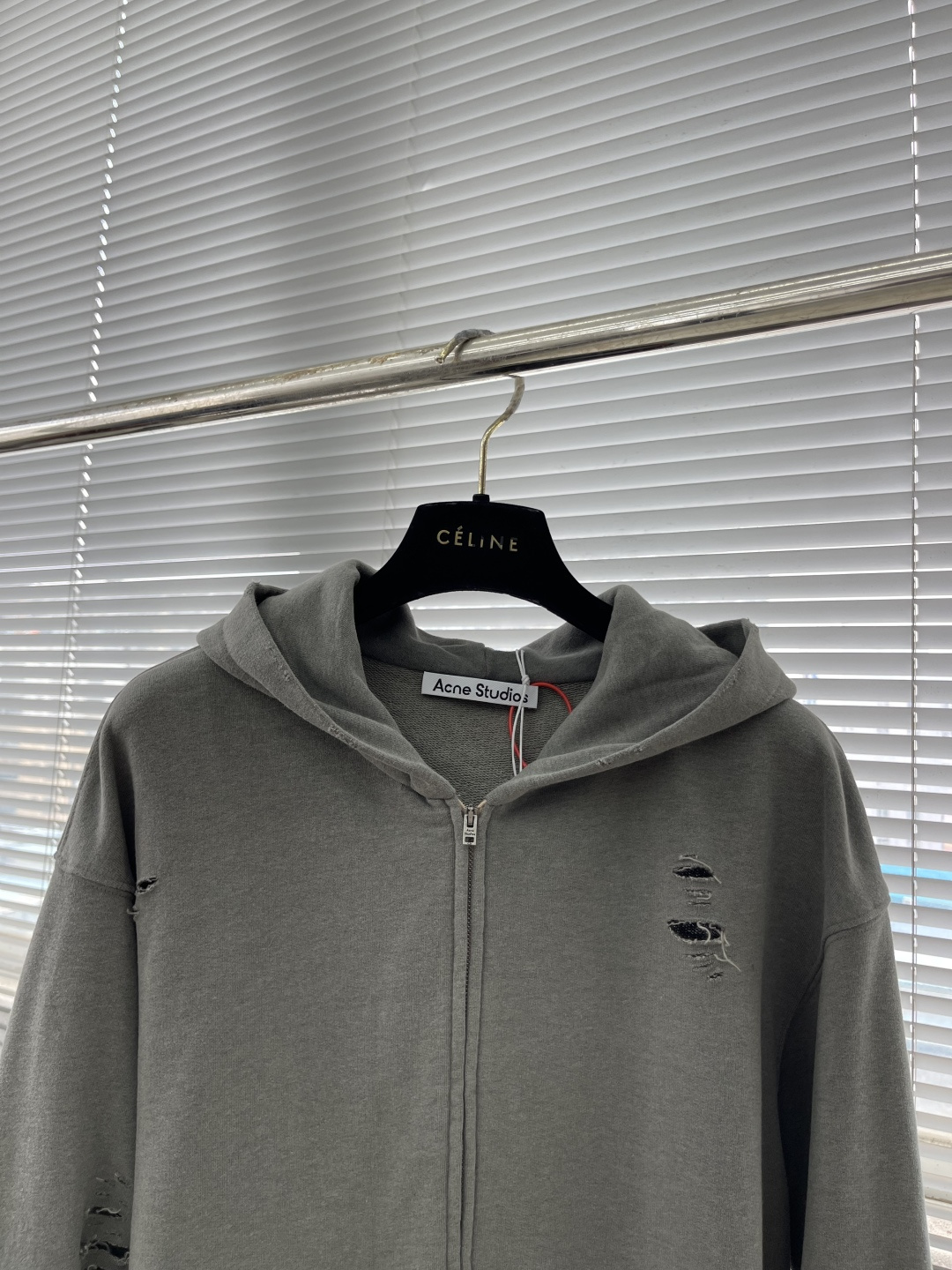 -Acne Studios 破洞做旧徽标拉链外套定制定染1:1灰绿臻柔棉彩棉卫衣料 【面布与毛圈底呈同色