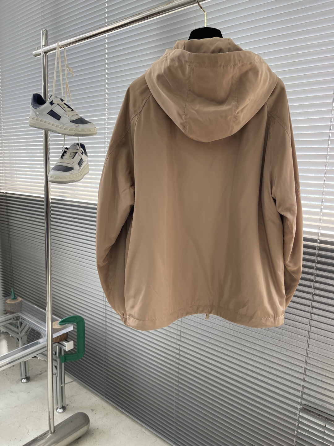 -BBR 25fw新品连帽夹克外套顶级品质，三标齐全！专柜定制面料 透气舒适度高，细节无可挑剔，品牌元素