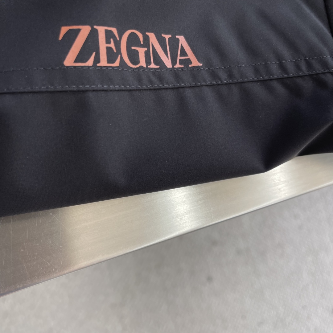 -Z ZEGN 2025秋冬新款 最新款时尚设计师款 夹克外套.处处细节显工艺足够的高级 结构性剪裁的设
