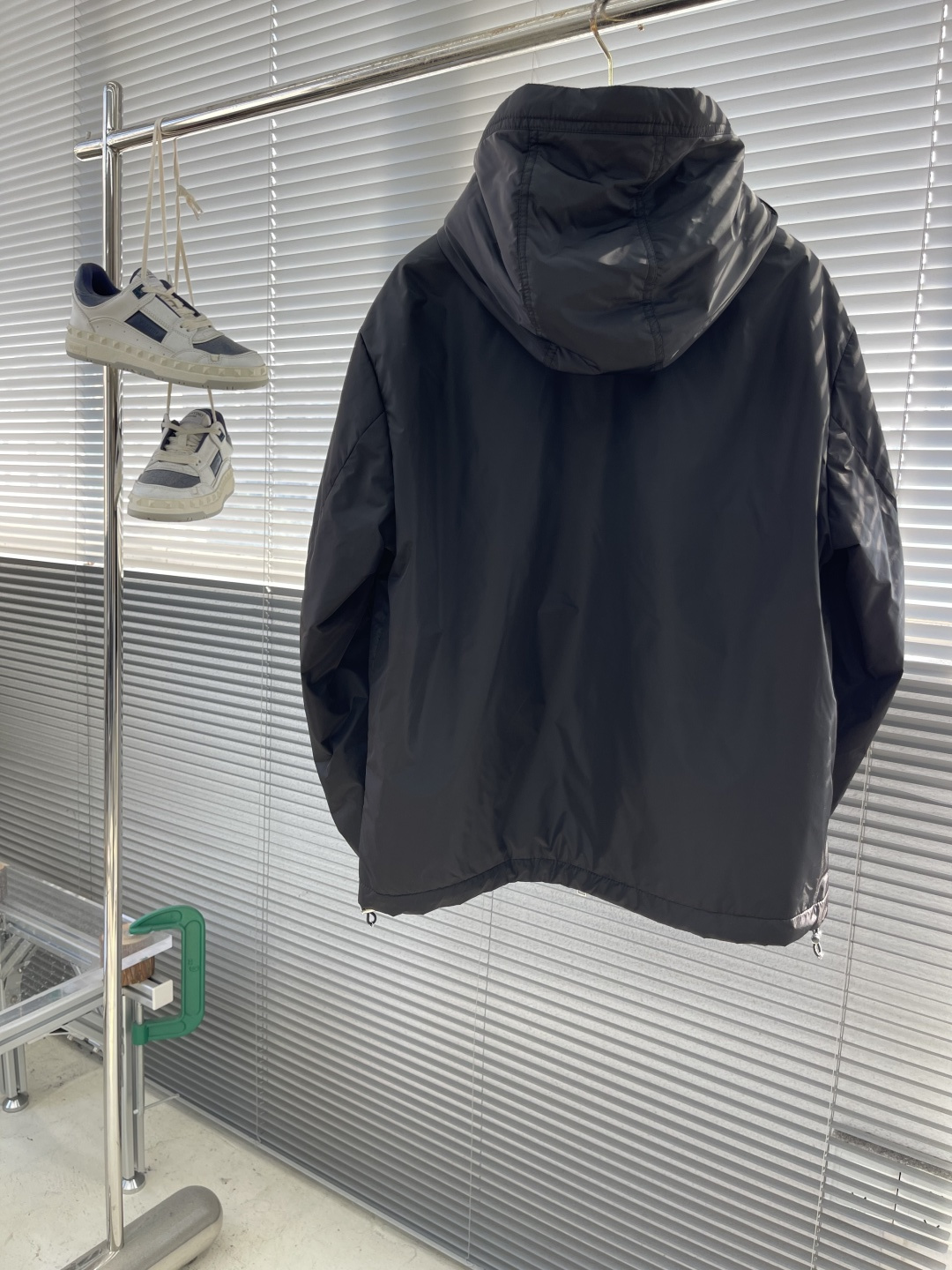 -mon 2025秋冬新款时尚秋冬连帽棉服。经典设计感与颜值爆棚的外套，品质更是无法挑剔品控可以直接入手