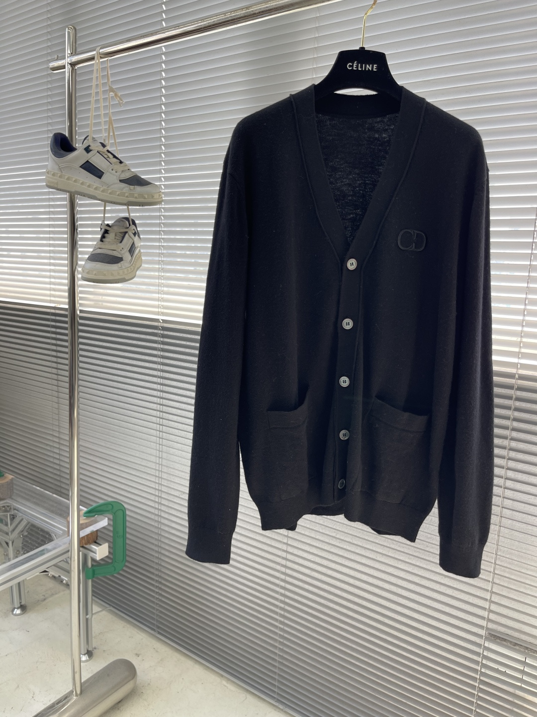 -Dio 2025秋冬系列毛衣开衫尺码: S-XXL 微阔版型工艺：亲肤柔软 保暖性好 经典百搭 上身时