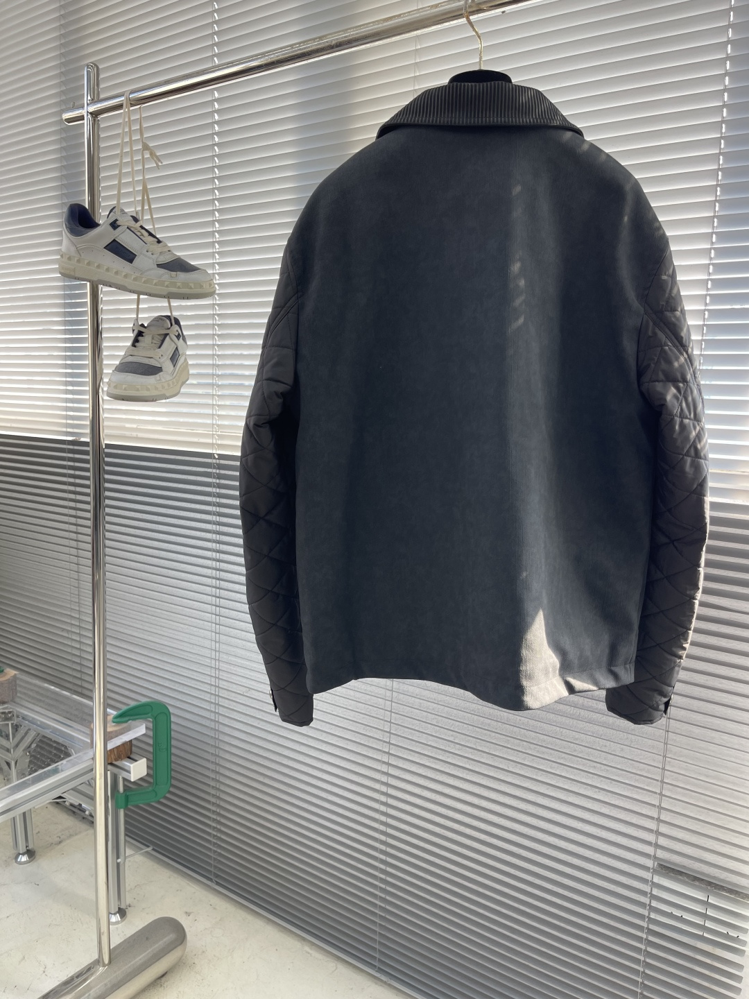 -驴牌 2025秋冬新品翻领夹克外套精选胎牛皮材料制作领口，原版开发压纹1：1还原前幅皮革做旧工艺配绗绣