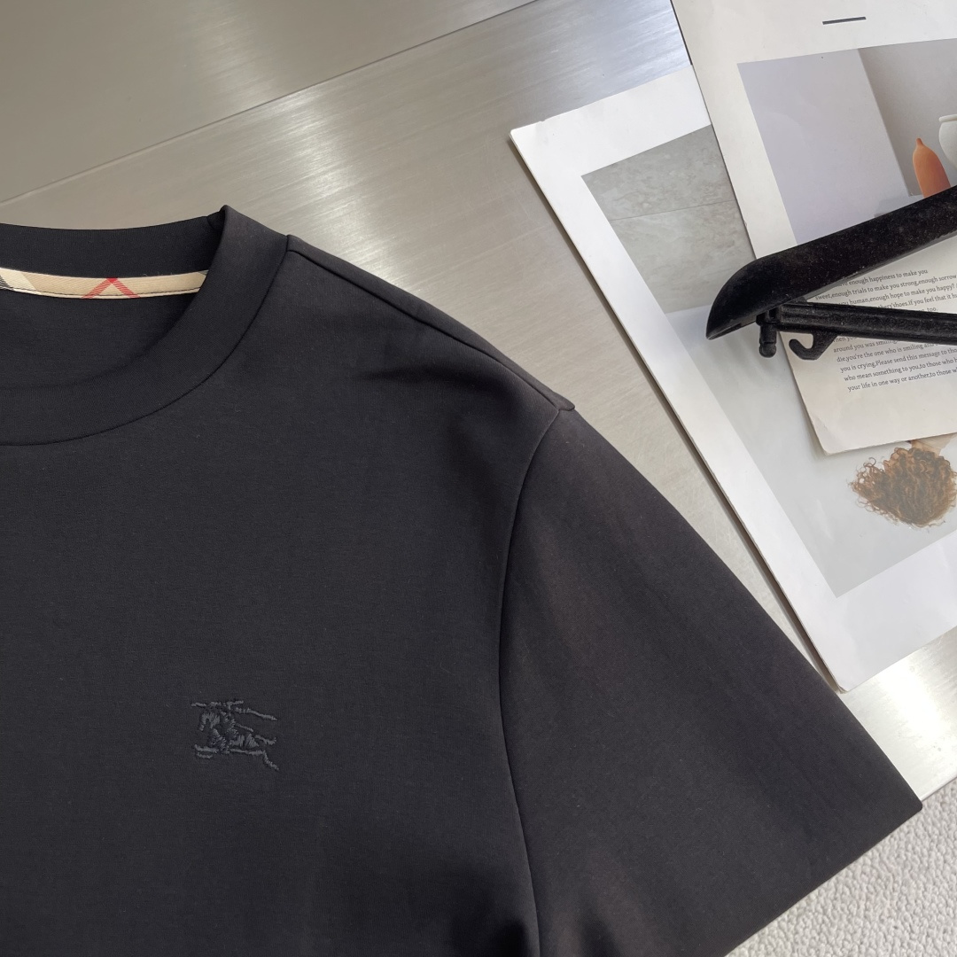 -BBR 2025秋冬系列休闲卫衣码数：M-5XL 常规版型棉莫代尔空气层。采用丝光工艺处理的双面结构，