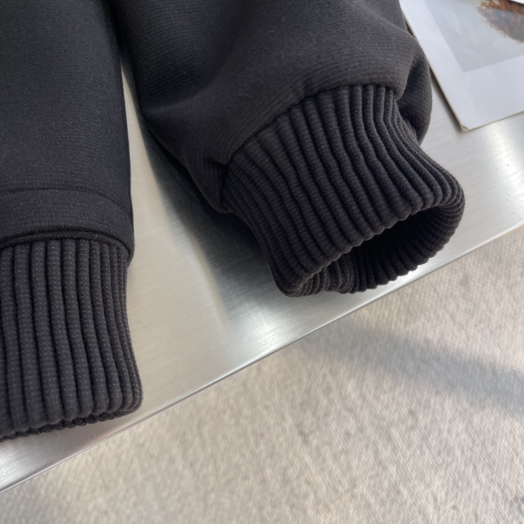 -Loro Piana 25fw新款老钱风翻领标识刺绣夹克外套客订面料或选用高端羊绒(若为羊绒面料 ),