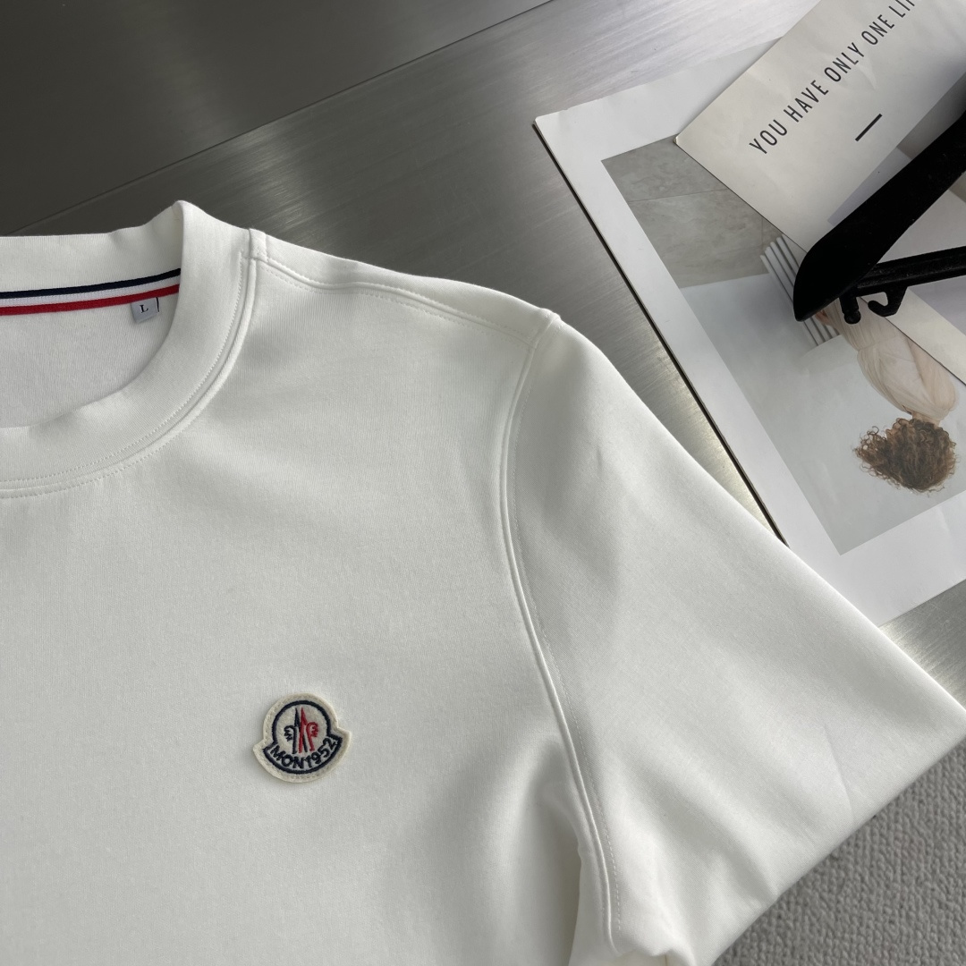 -mon 圆领长袖T恤 秋天可外穿 冬天可打底 一年四季可穿 超高性价比 随意对比面料采用原版订制压肤感