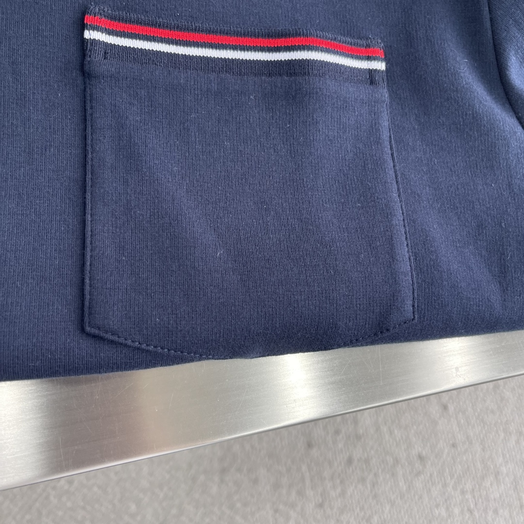 -TB 圆领长袖T恤 秋天可外穿 冬天可打底 一年四季可穿 超高性价比 随意对比面料采用原版订制压肤感觉