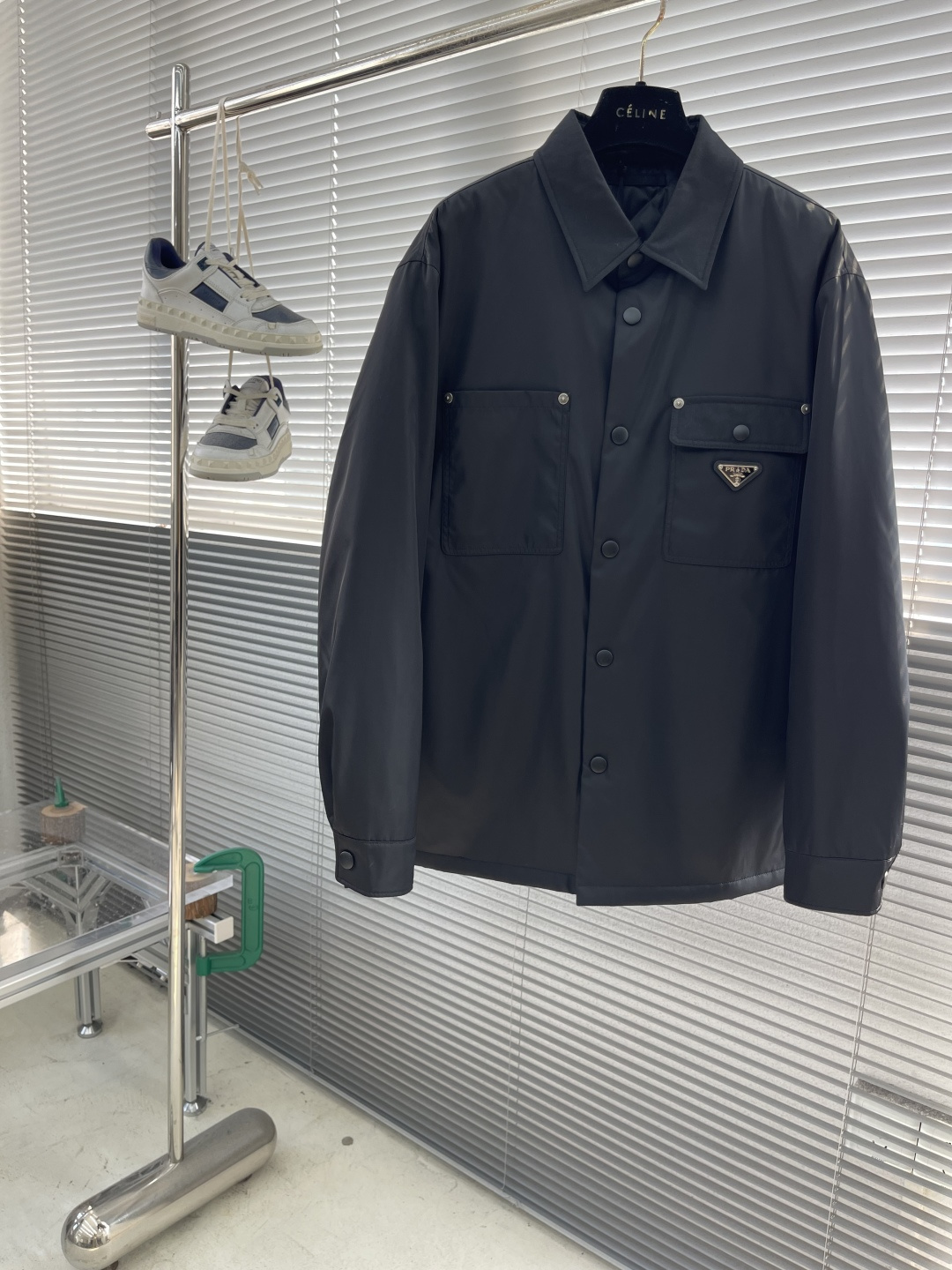 -品质赞、加棉夹克、爆款、PRAD 翻领棉服衬衣夹克外套码数：M-3XL宽松廓形夹棉保暖衬衫棉服夹克外套