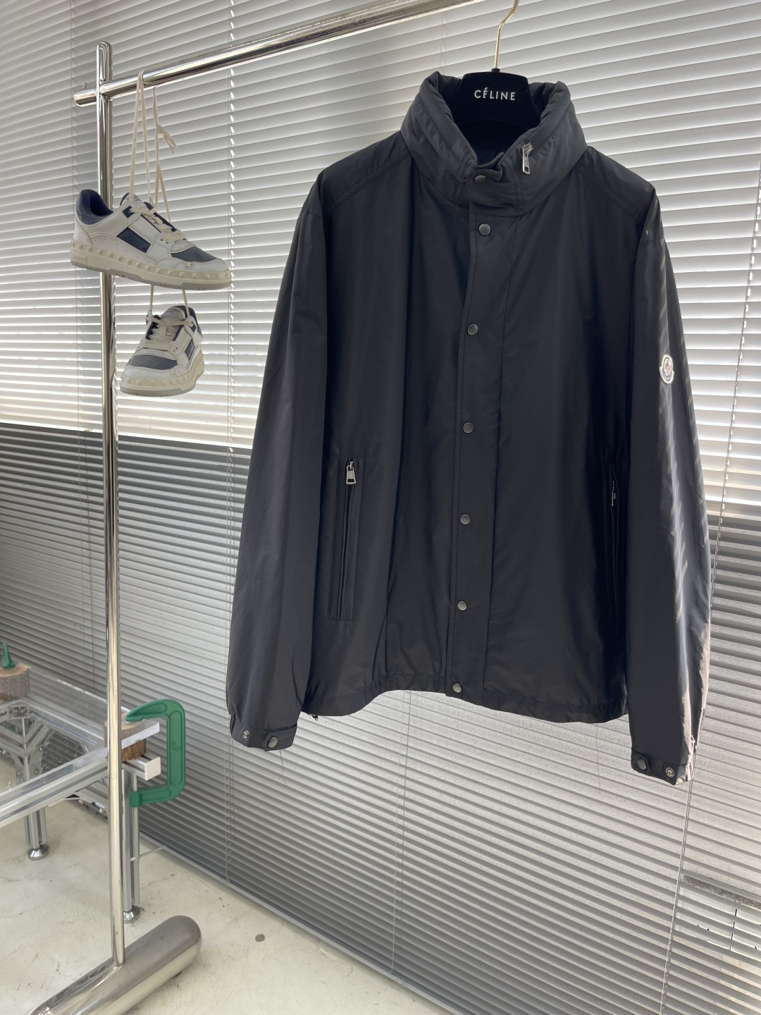 -mon 2025ss早秋新款发布连帽夹棉外套，秋季爆款夹克，隐藏帽设计，夹薄棉设计外套，穿上就是舒适自