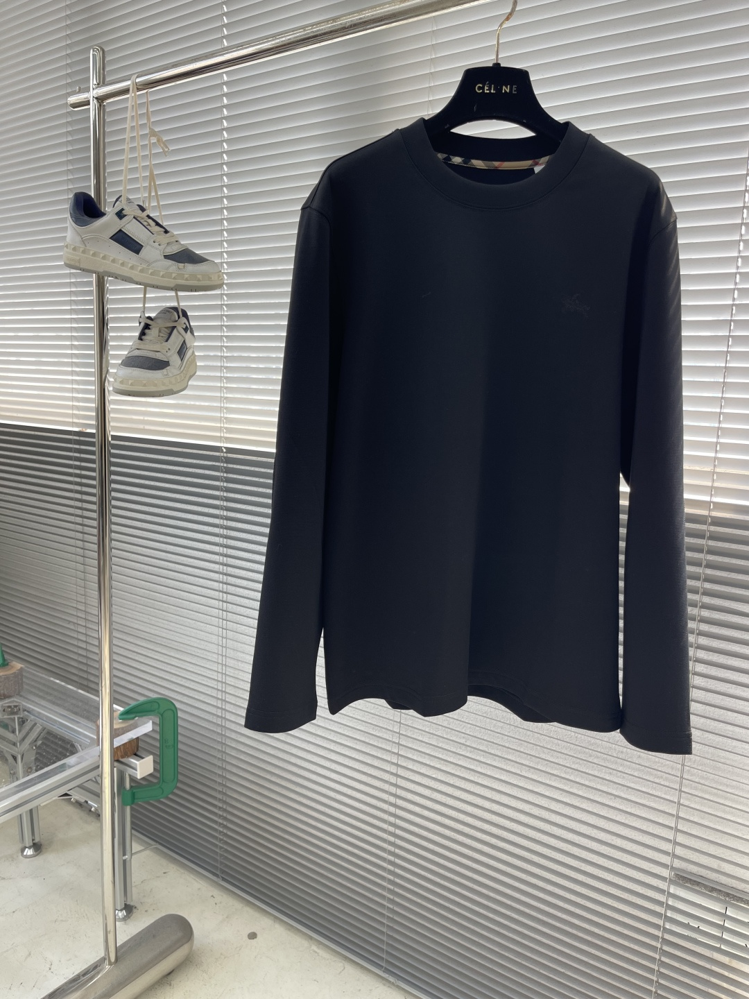 -BBR 25fw新款长袖打底T恤，3A级韩绒抑菌专利面料；手感柔软，亲肤保暖；软糯舒适，抑菌抗皱。跟专