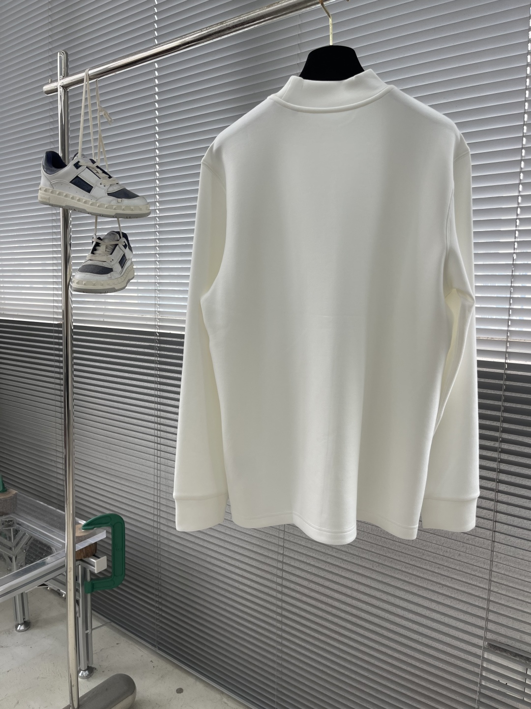 -Dio 2025fw新款半高领长袖打底尺码: m-3XL版型：微阔版型成份：碳素磨毛罗马棉平纹面料 纹