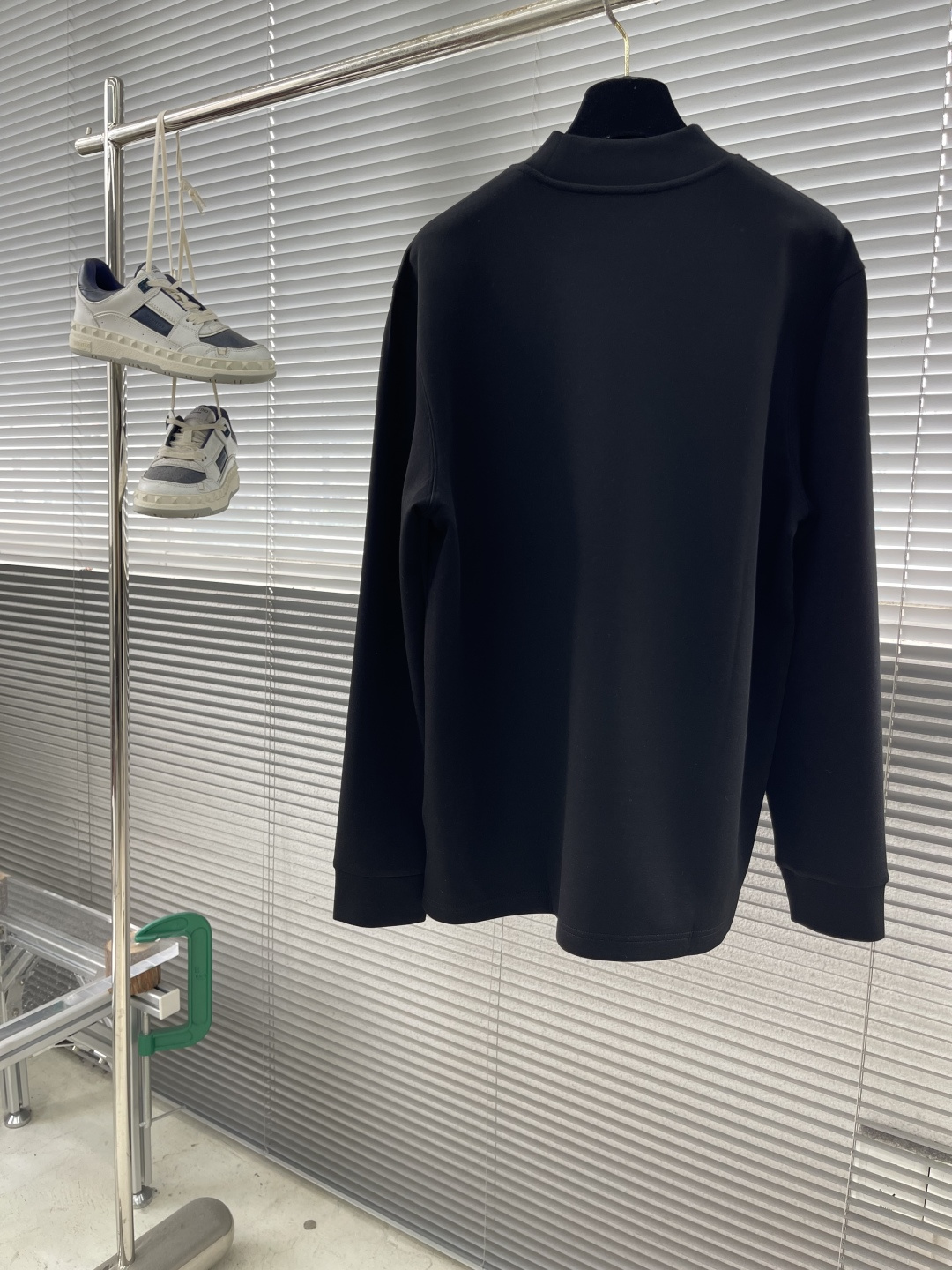 -Dio 2025fw新款半高领长袖打底尺码: m-3XL版型：微阔版型成份：碳素磨毛罗马棉平纹面料 纹