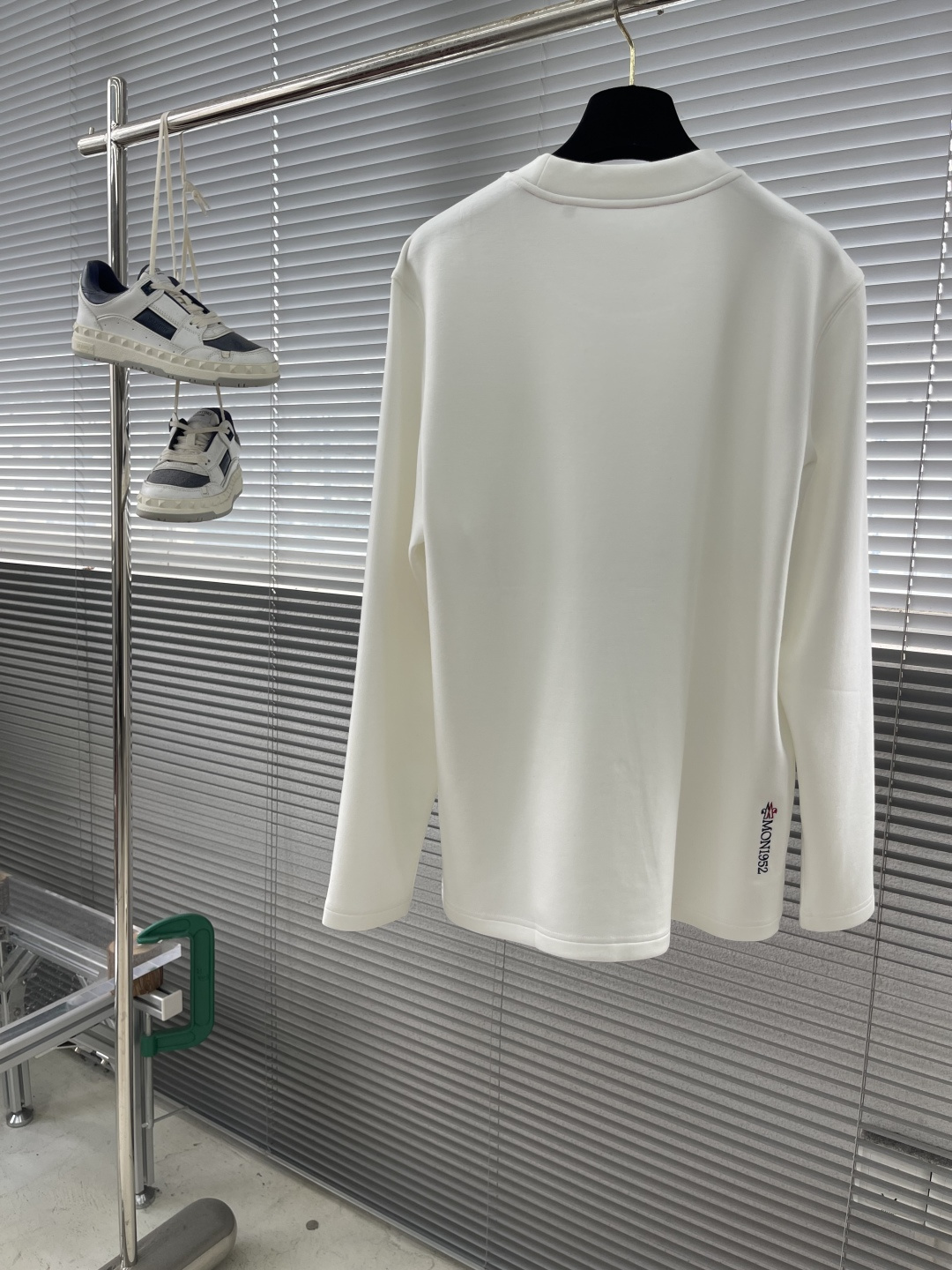 -mon 圆领长袖T恤 秋天可外穿 冬天可打底 一年四季可穿 超高性价比 随意对比面料采用原版订制压肤感