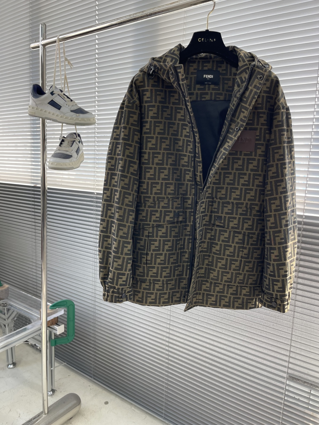 -FEND 2025ss秋冬新款系列🆕F家休闲连帽 超高工艺！精选进口高密度提花面料打造 超轻盈无重感 