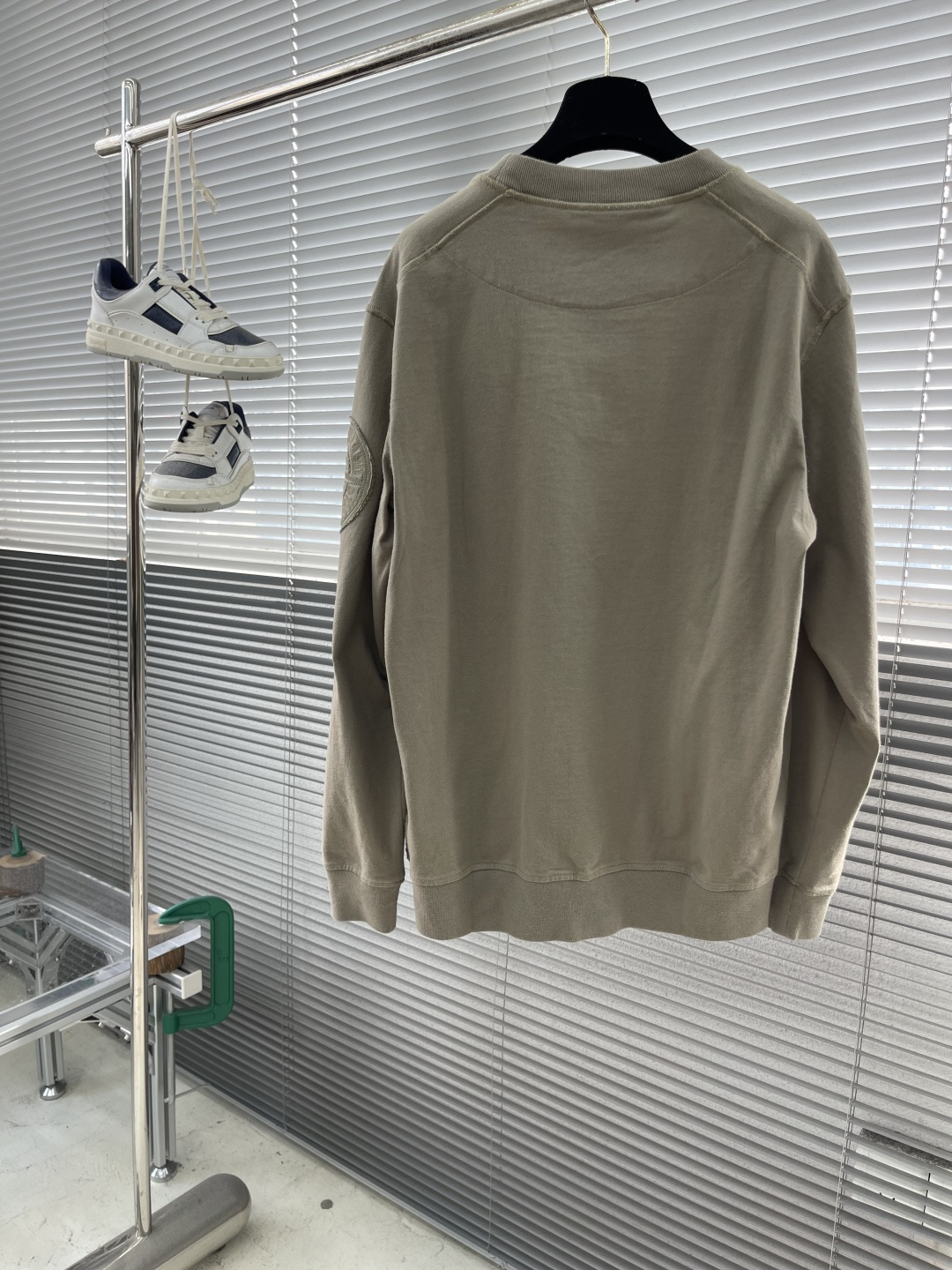 -Stone Island 2025秋冬系列休闲卫衣码数：M-5XL 微阔版型重磅强捻双纱，拥有粗犷的纱