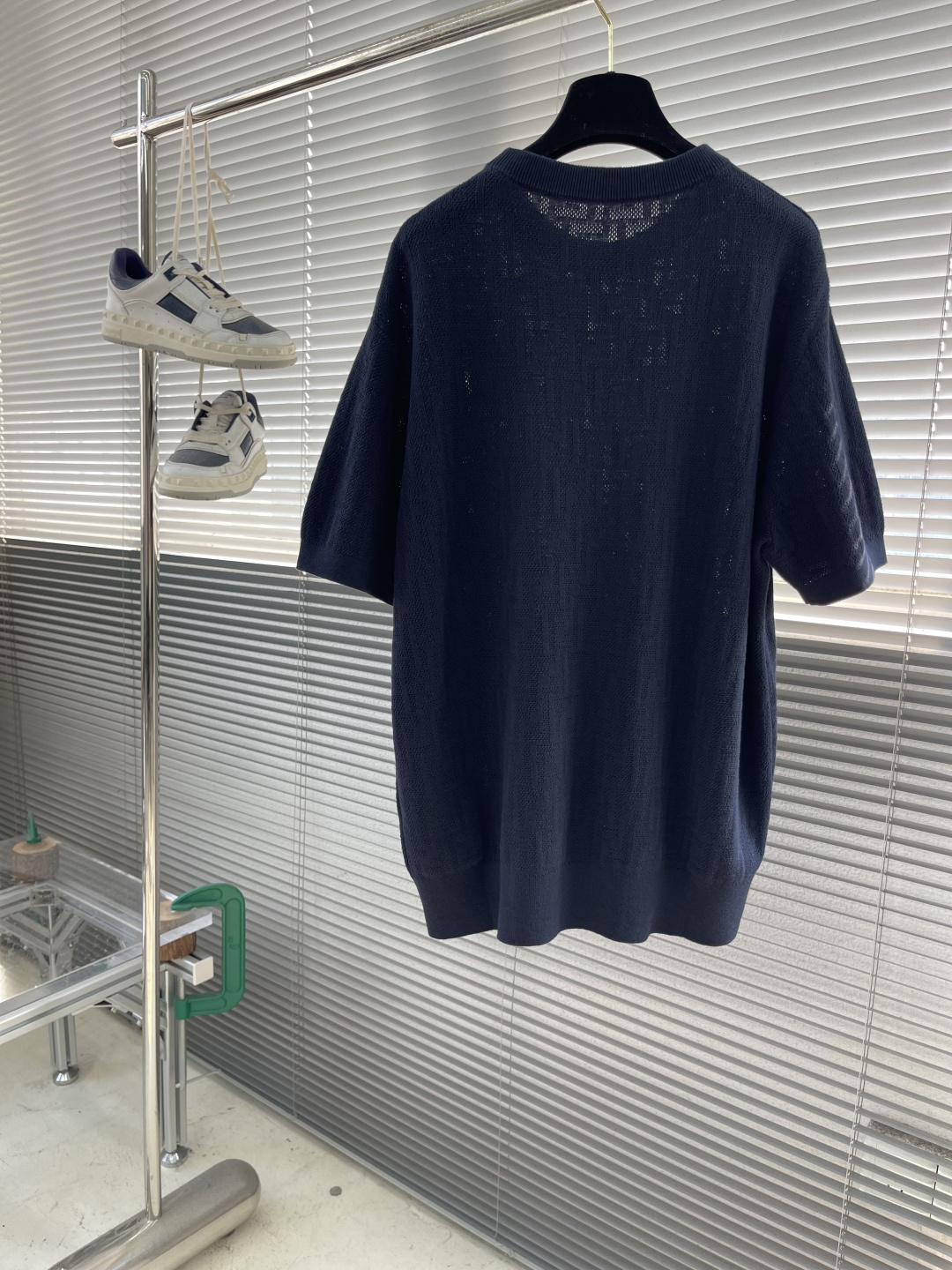 -FEND 2025秋冬系列针织短袖T恤码数：M-3XL码 宽松版型极具辨识度的FF经典老花套头短袖毛衫