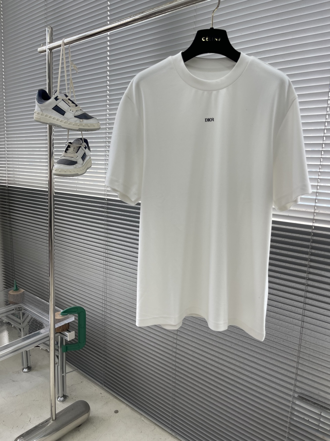 -Dio 2025秋冬系列短袖T恤码数：M-3XL 微阔版型DI*R短袖，天竹抗菌保暖棉面料，集棉的舒适
