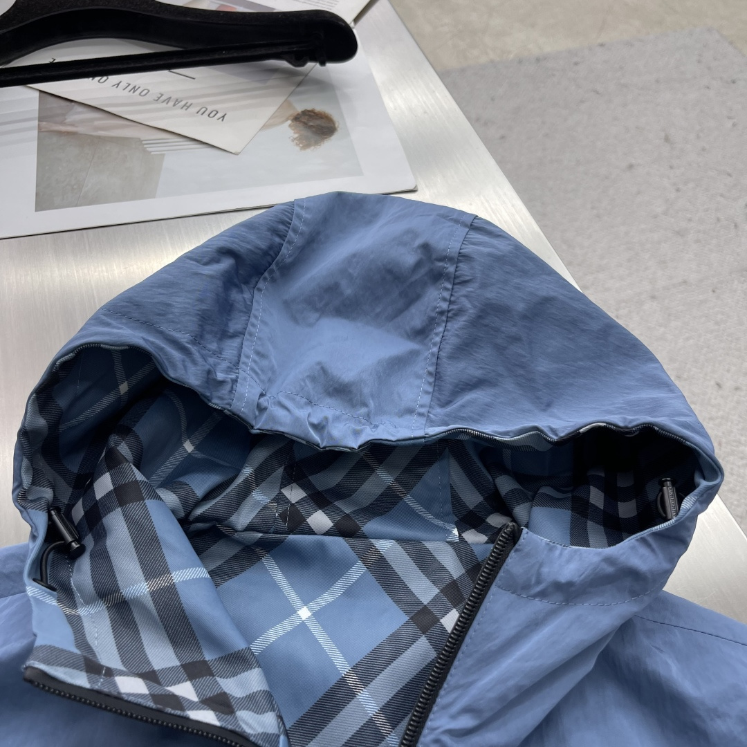 -BBR 2025秋季最新品，双面可穿夹克，专柜同步有售，原单狠货，时尚休闲连帽外套，进口原版面料，上身