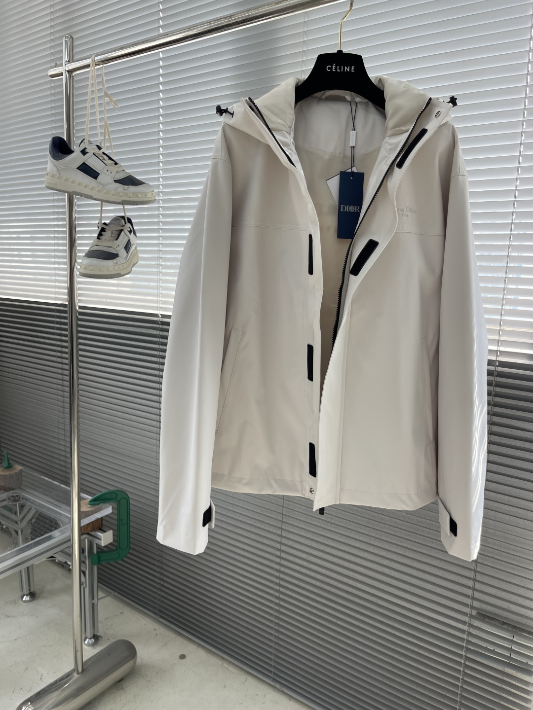 -Dio 2025秋冬新品连帽夹克外套Gore-Tex面料三合一面料，国际认证滑雪专用面料，具有防风透气