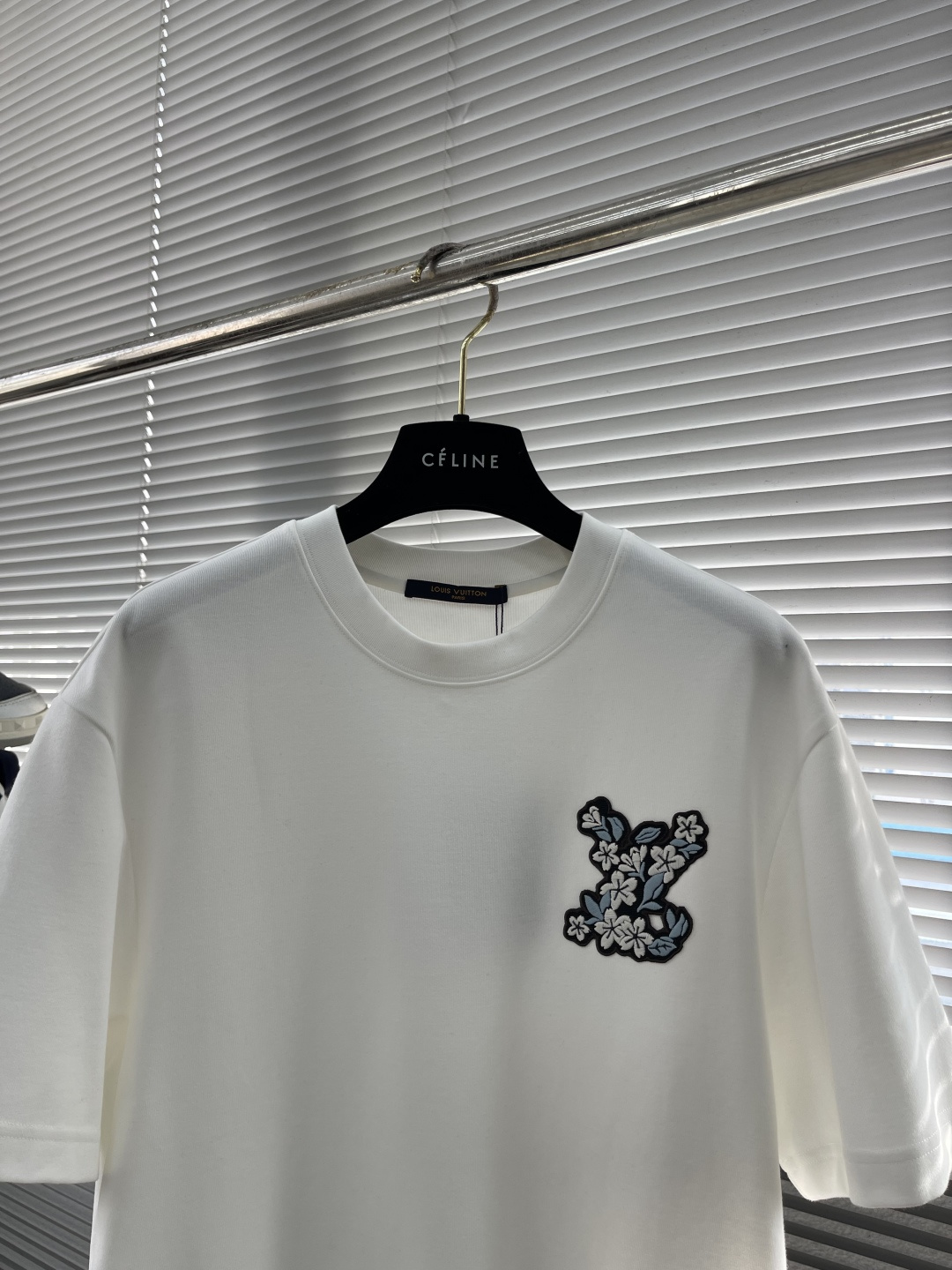 -驴牌 25fw 新款短袖T恤！走秀图案时尚休闲短袖T恤衫！设计logo设计！极具设计精选客供面料，手感