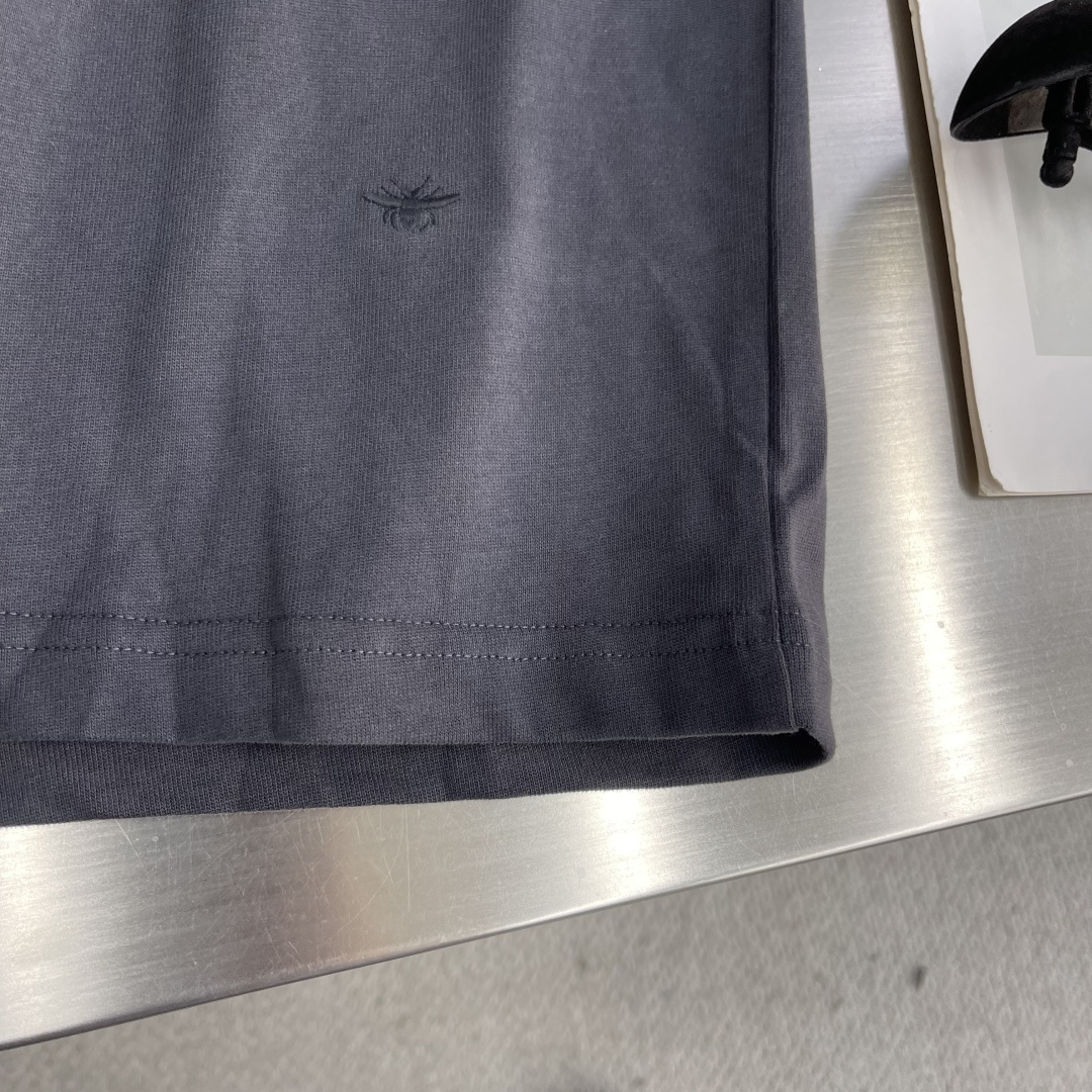 -Dio 2025秋冬系列长袖打底T恤码数：M-5XL 微阔版型绒感双纱面料，面料表面食毛做磨毛工艺肌理