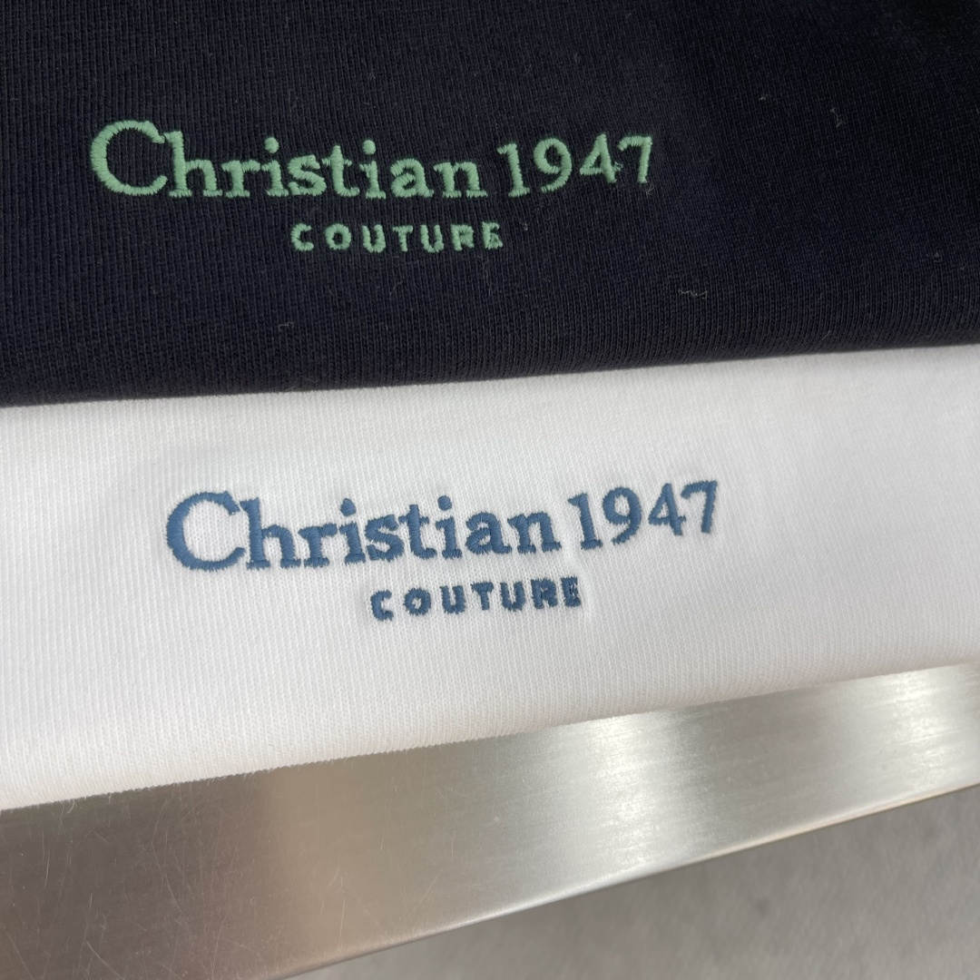 -Dio 2025秋冬系列长袖打底T恤码数：M-5XL 微阔版型绒感双纱面料，面料表面食毛做磨毛工艺肌理