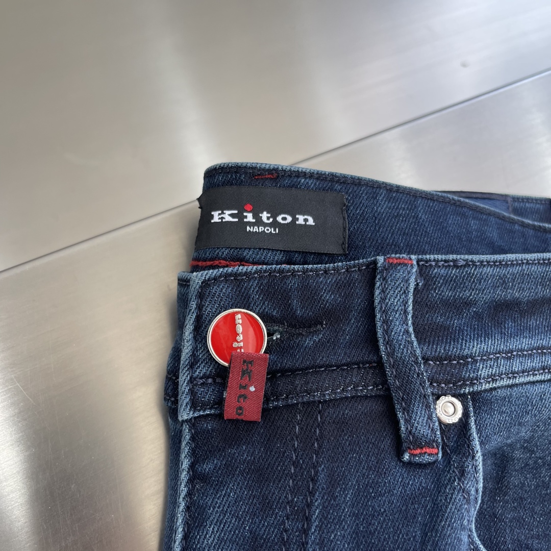 -KITON 25fw专柜新款原版牛仔裤 实体店极品 专柜原版1:1好货，适合各个年龄段。市场最高版本的