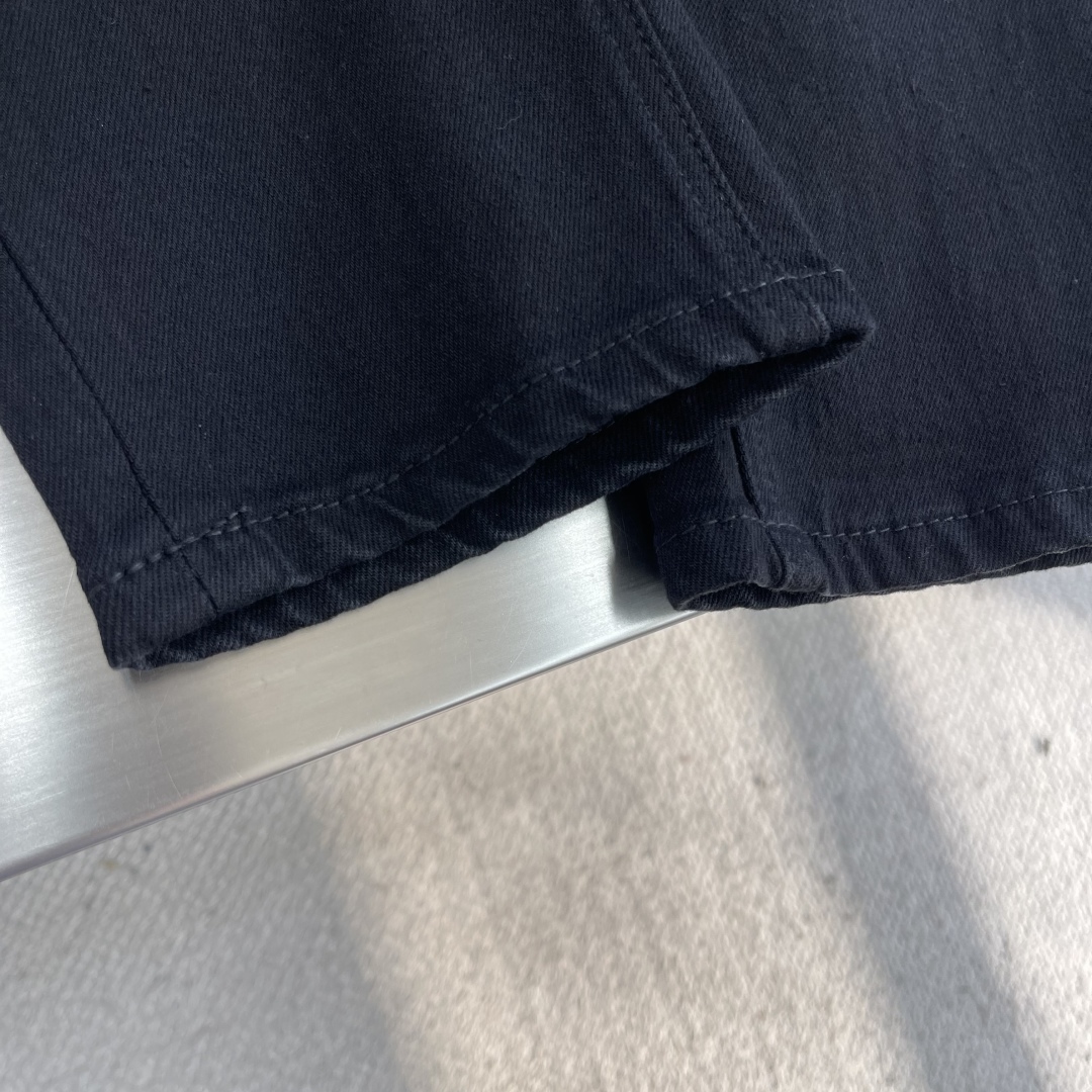 -Loro Piana 25fw新款牛仔裤 简约风五代裤基础款小直筒设计 时尚百搭码数：29-38 (🈚