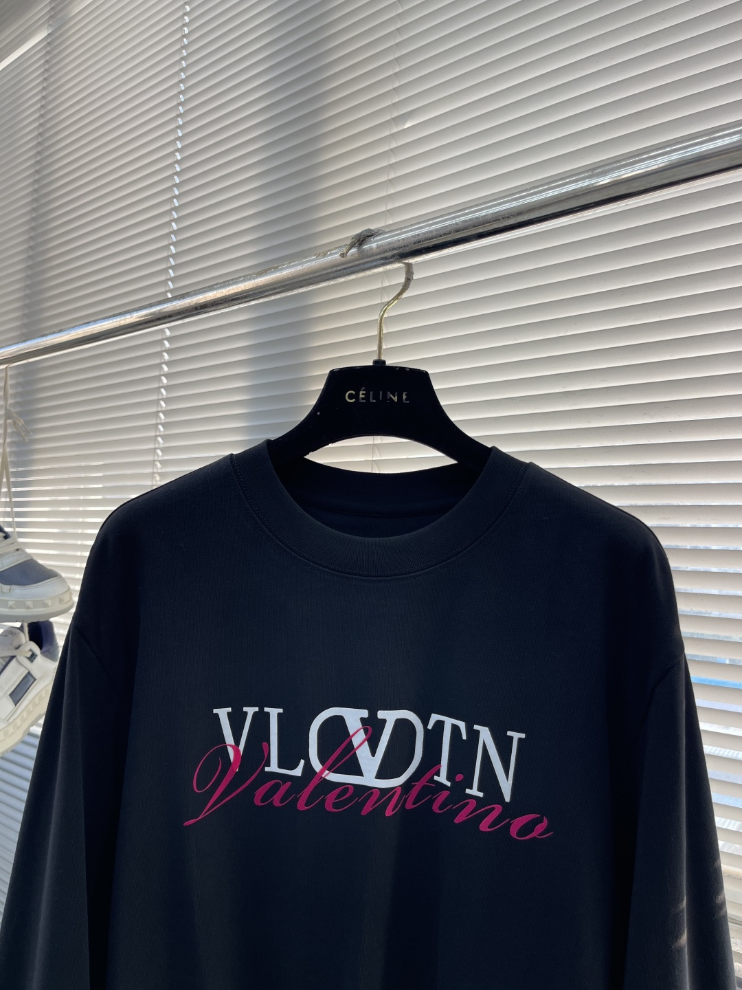 -VLTN 2025秋冬系列长袖打底T恤码数：M-5XL 微阔版型绒感双纱面料，面料表面食毛做磨毛工艺肌