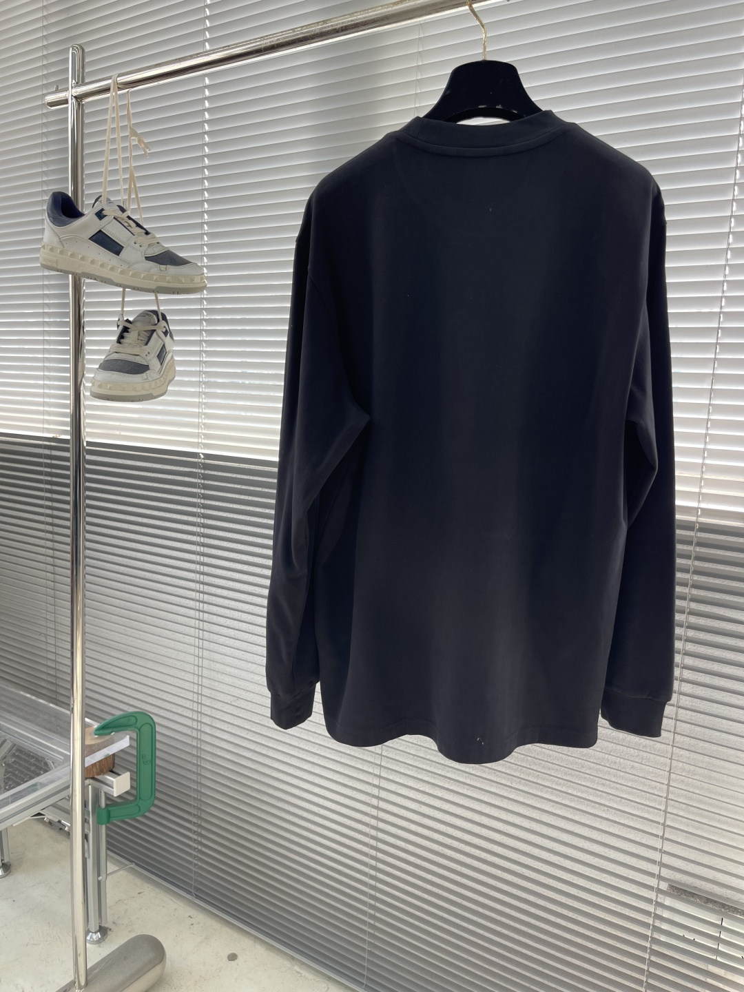 -Dio 2025秋冬系列休闲长袖T恤码数：M-5XL 微阔版型潮流罗马磨毛。面料表面刷毛做磨毛工艺与特