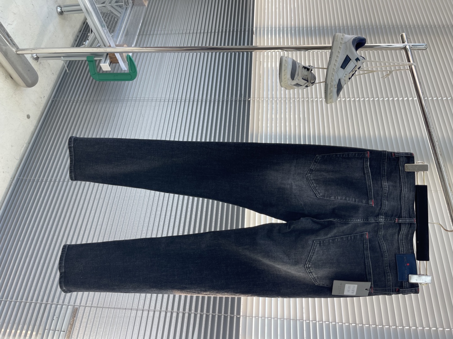 -KITON 25fw专柜新款原版牛仔裤 实体店极品 专柜原版1:1好货，适合各个年龄段。市场最高版本的