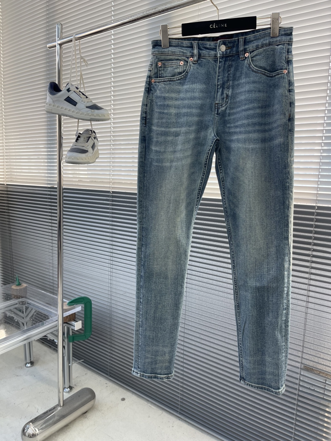 -GUCC 2025早秋新品经典男士丹宁时尚水洗牛仔裤，纯正 香港洋行渠道货 经典明星级单品，丹宁牛仔裤