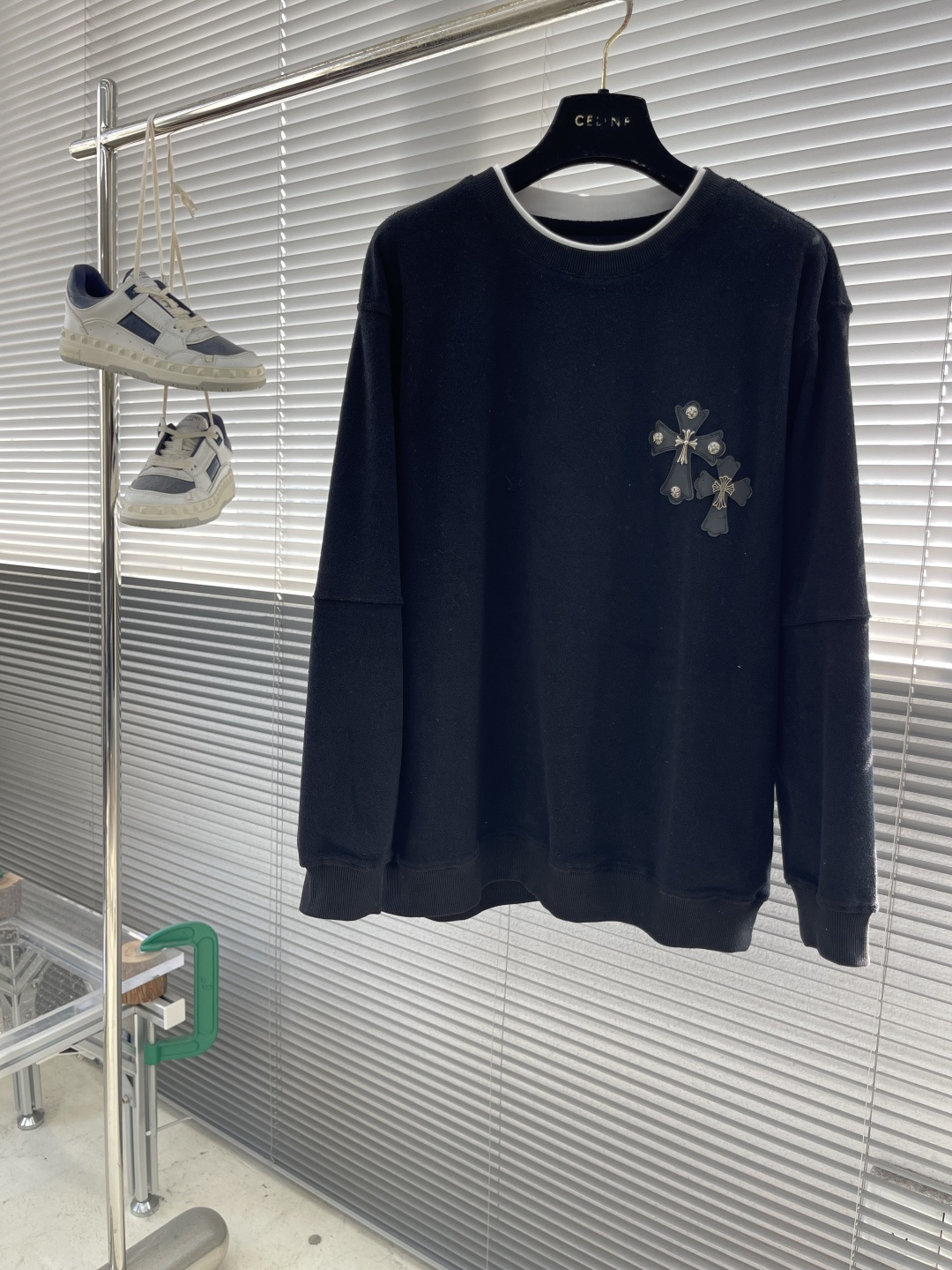 -CH 克罗心 新款秋冬打底卫衣，街头与户外的碰撞～～大家都知道这款长袖采进口面料制成．采用进口专机立体