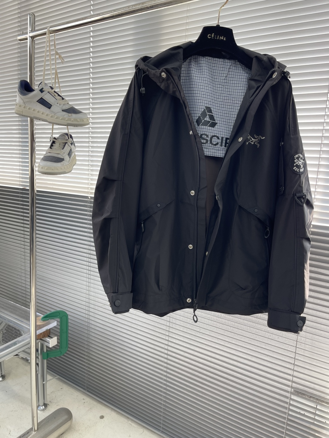 -🐦 鸟家 软壳冲锋衣 重磅新品‼️25FW 冲锋衣 外套 采用结实舒适经编科技GORE-TEX面料 仿