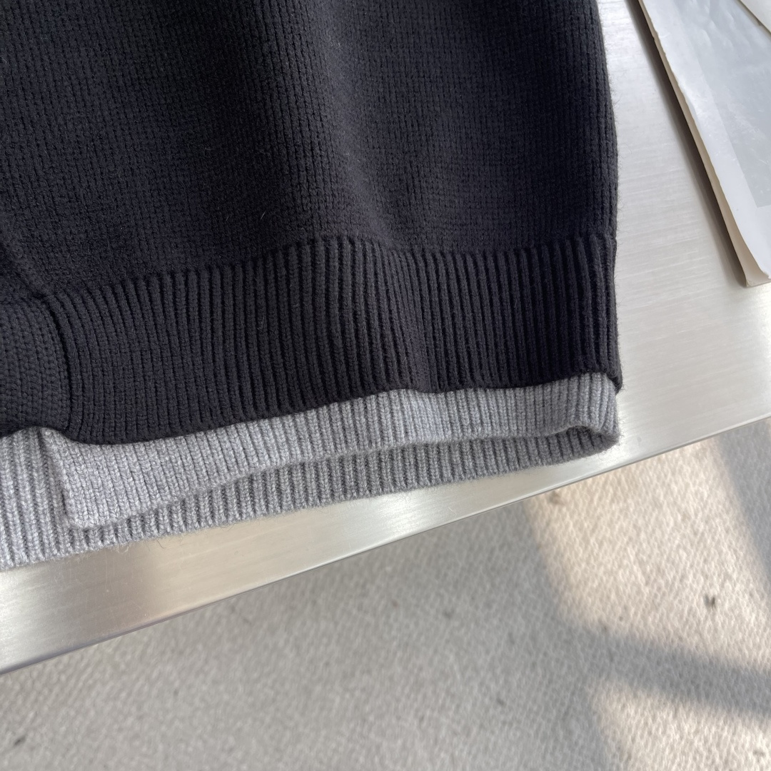 -Dio 假两件‼️开衫毛衣精选混纺优质35%抗起球腈纶30%聚酯纤维19.6%聚酯15.4%锦纶是性能