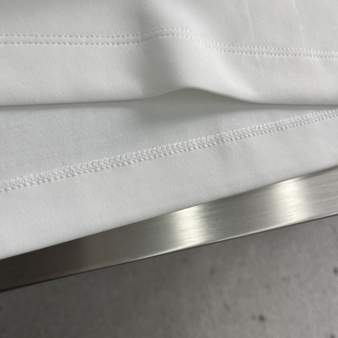 -BBR 25fw新款长袖T恤 立体硅胶工艺 男女同款 码数：S-XXL