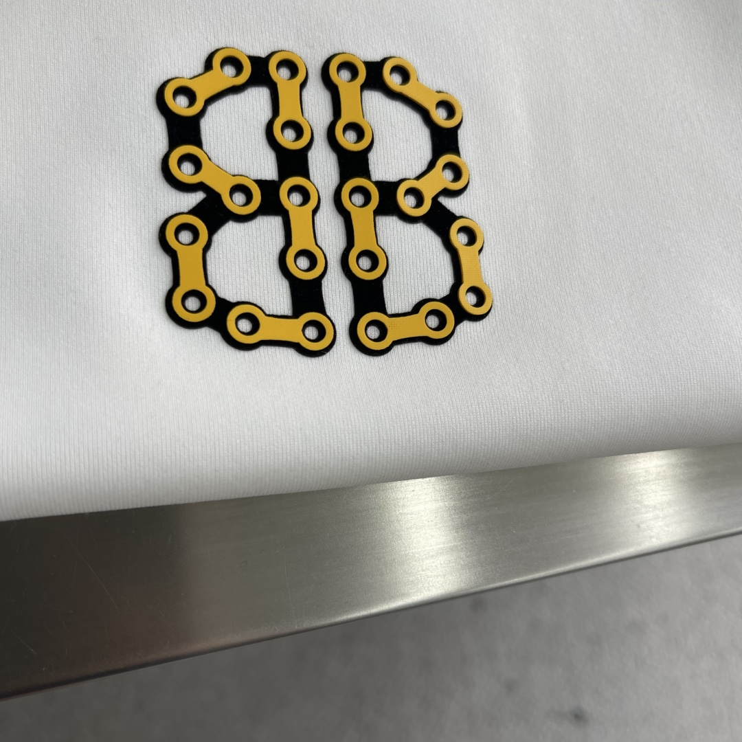 -Balenciag 25fw新款长袖T，定制植绒复合肤感硅胶，莫代尔混纺面料，软糯垂坠男女同款 码数：