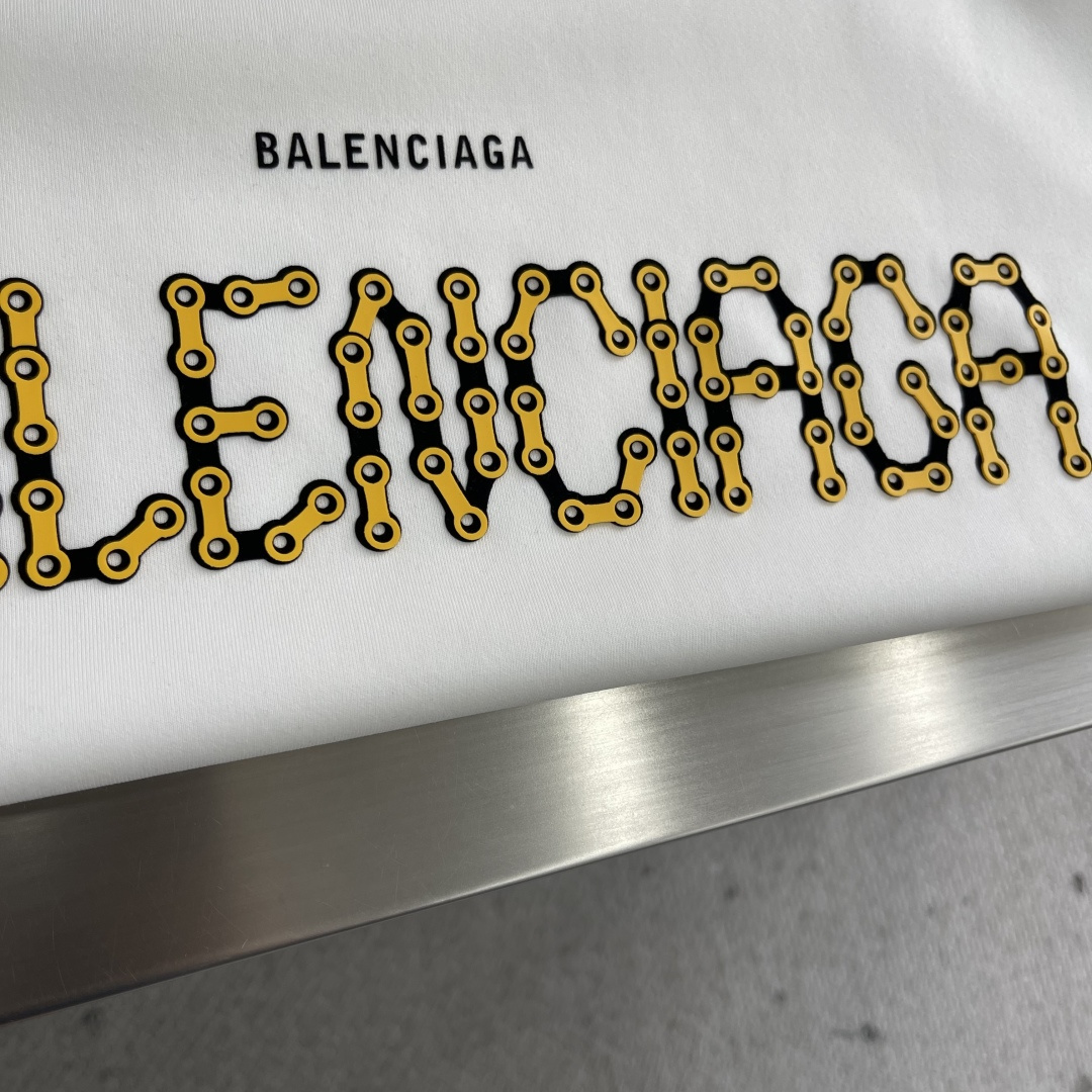 -Balenciag 25fw新款长袖T，定制植绒复合肤感硅胶，莫代尔混纺面料，软糯垂坠男女同款 码数：