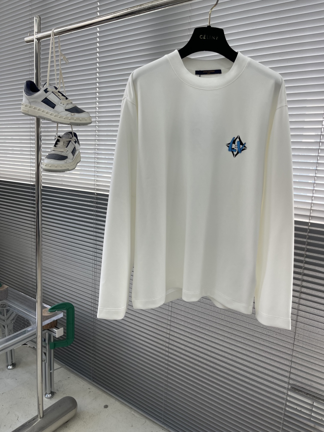 -驴牌 2025早秋圆领长袖，双层螺纹领口，肩部通肩压条，莫代尔混纺面料舒适透气 男女同款 码数：S-X