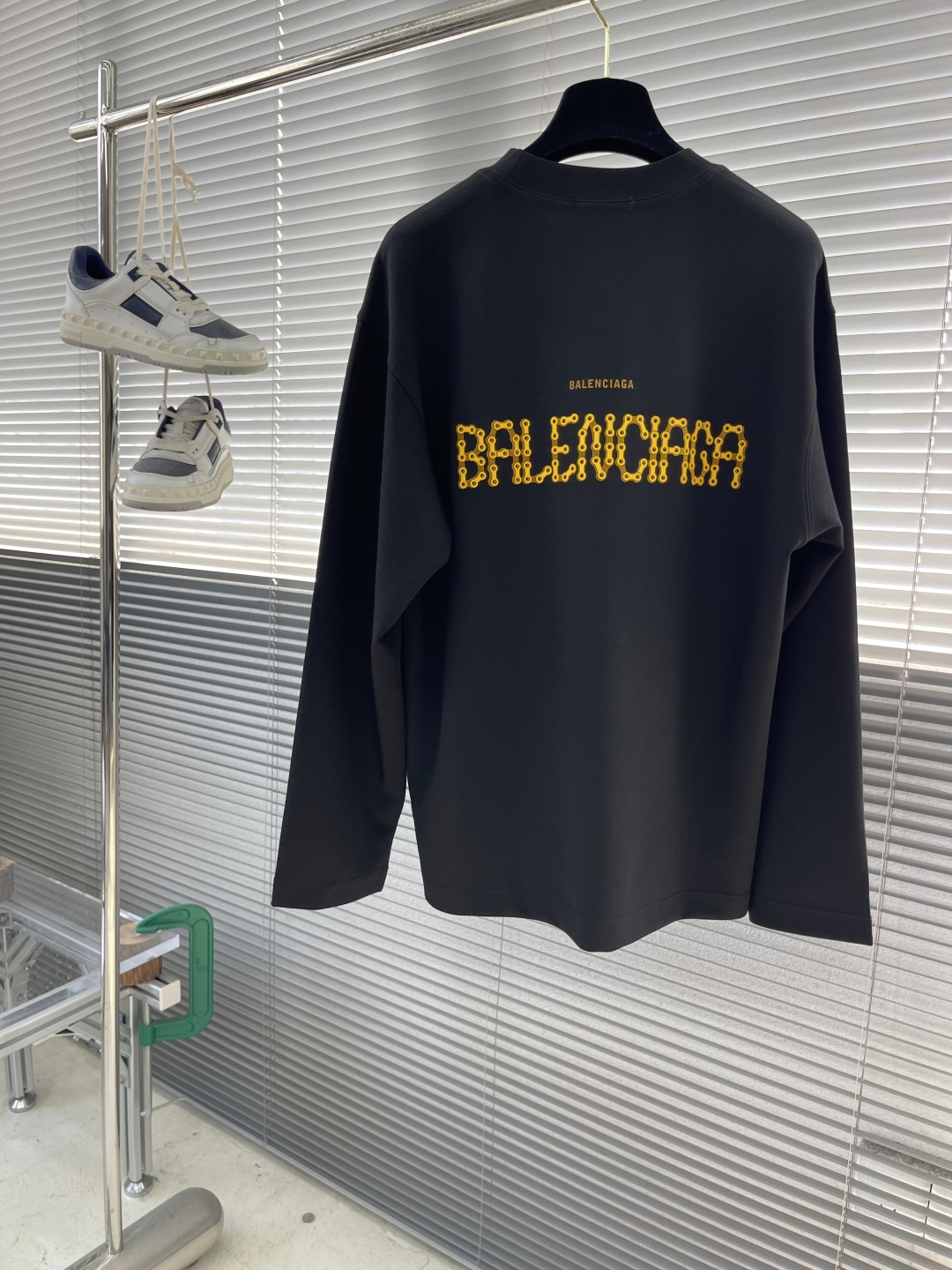 -Balenciag 25fw新款长袖T，定制植绒复合肤感硅胶，莫代尔混纺面料，软糯垂坠男女同款 码数：