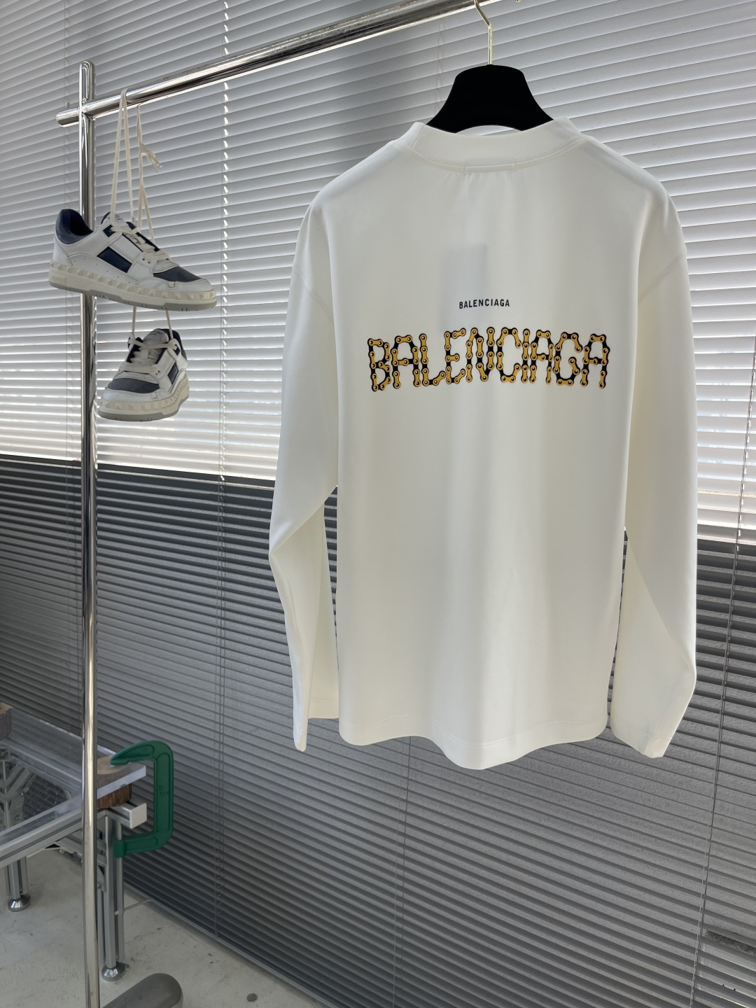 -Balenciag 25fw新款长袖T，定制植绒复合肤感硅胶，莫代尔混纺面料，软糯垂坠男女同款 码数：