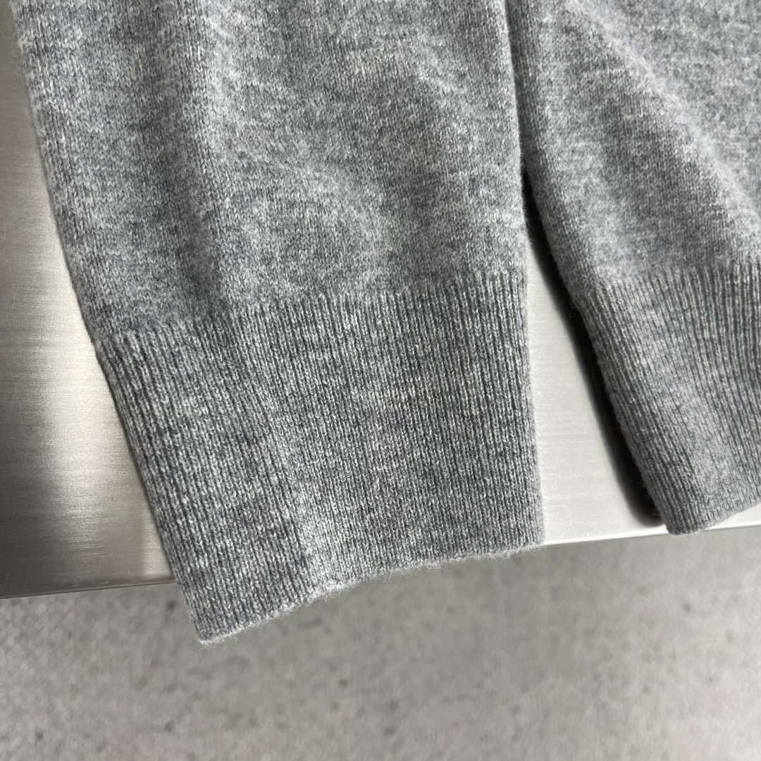 -Polo 25fw新款RalP🆕h Lauren Logo圆领长袖毛衣 男女同款 高版本码数：S.M.