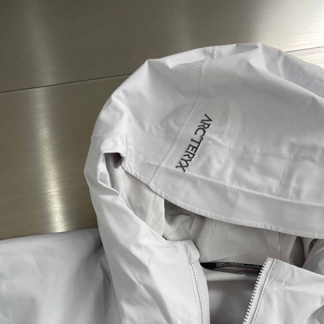 -🐦 鸟家 KADIN 防风 男子 软壳夹克软壳里最舒服的一款夹克 ！更适合日常 出门上班 日常锻炼 周