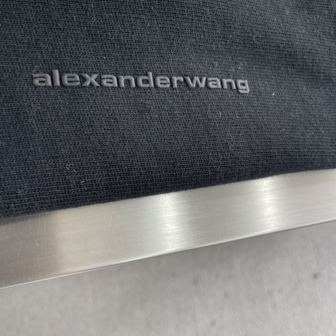 -wang 亚历山大王 25ss新款蓬松徽标宽松休闲长袖Polo衫 男款 黑色码数：XS.S.M衣长66