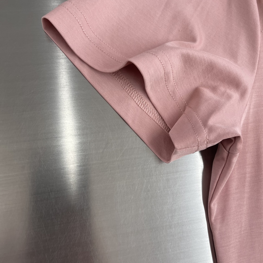 -BBR 100%纯正血统品质，2025春夏新品战马刺绣标识男士商务休闲简约圆领短袖T恤！颇具法式风格的