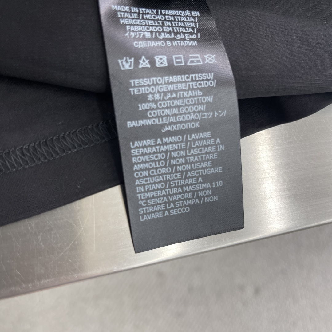 -BBR 100%纯正血统品质，2025春夏新品战马刺绣标识男士商务休闲简约圆领短袖T恤！颇具法式风格的